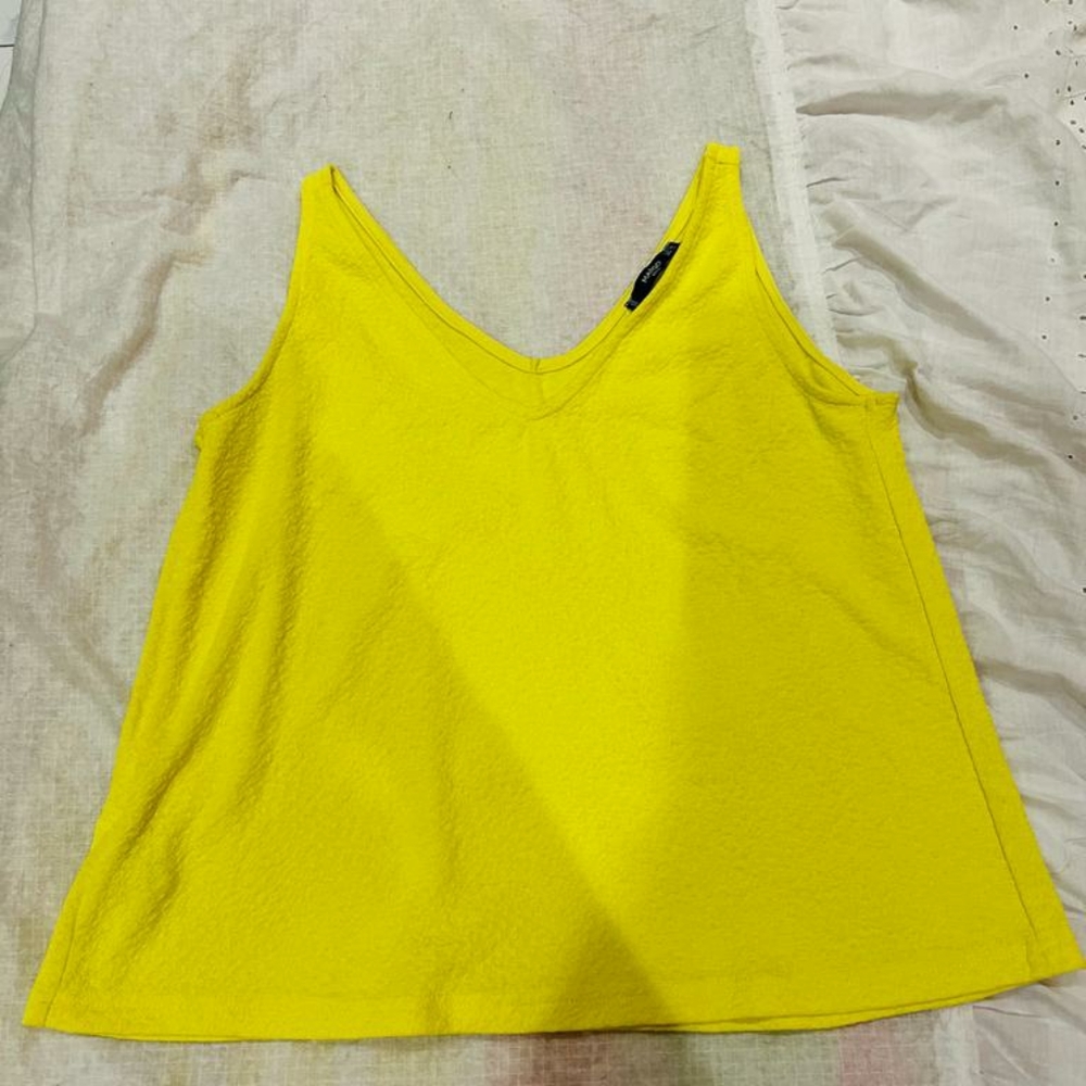 MANGO yellow textured top - Picture 14 of 15